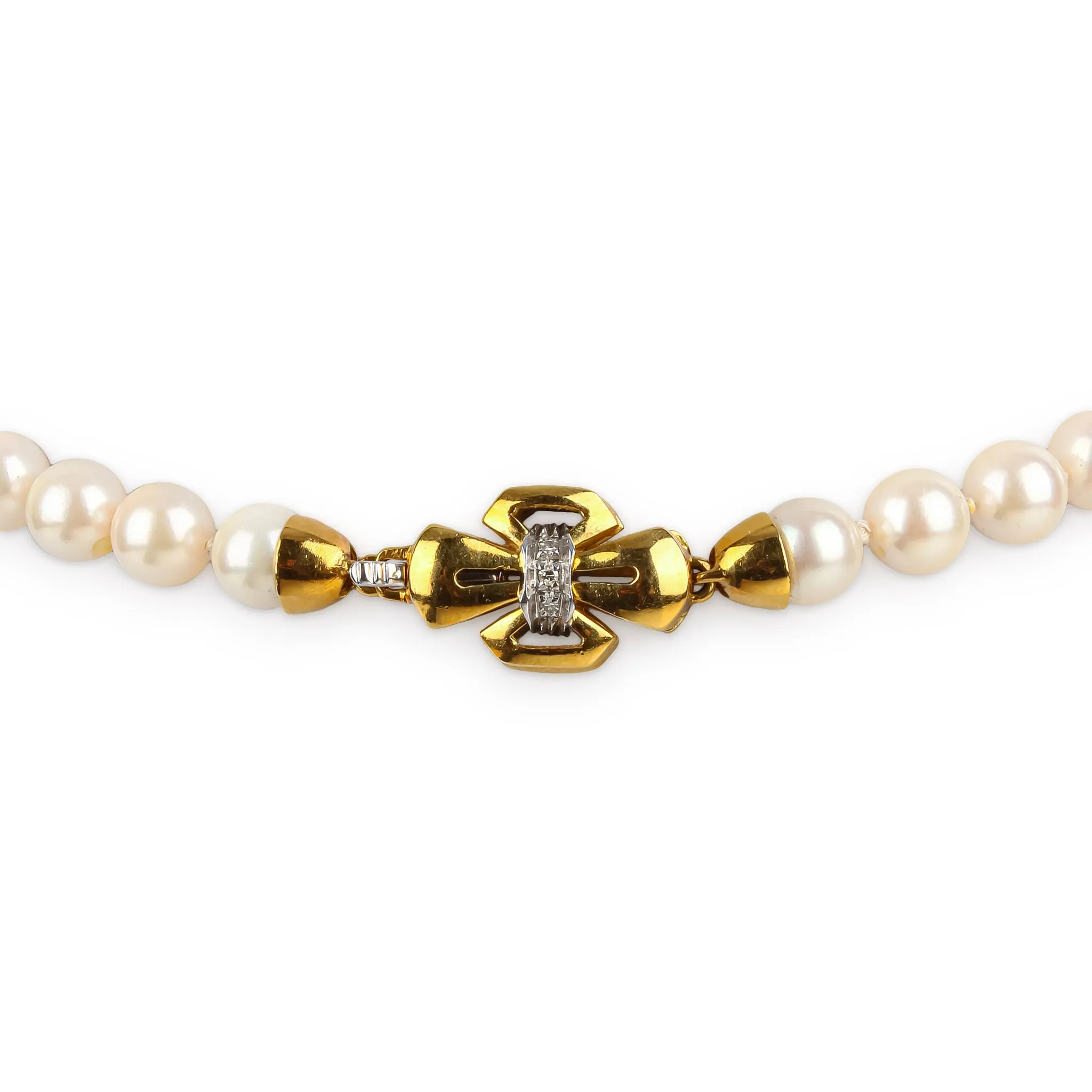 18K Diamond Clasp White Cultured Pearl Necklace