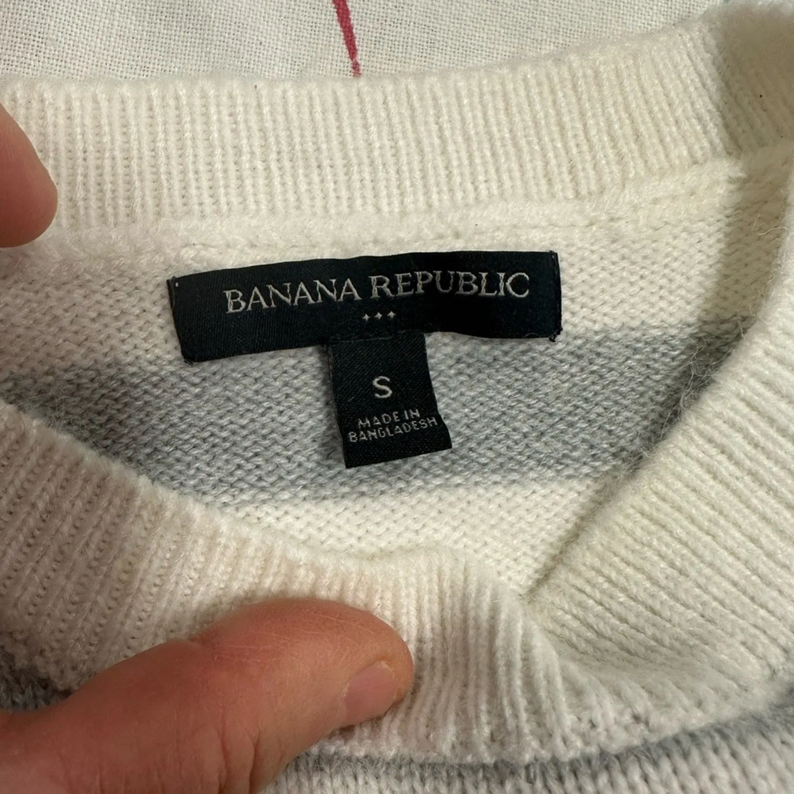 Banana Republic Gray and White Crew Neck Sweater with Stripes