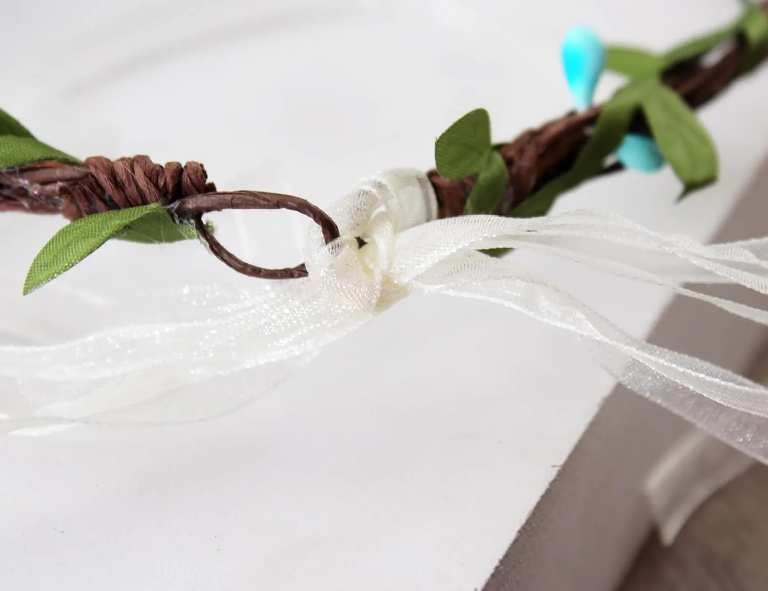 Fairy Floral Crown Flower Headband Forest Headpiece Woodland Even Circlet for Women Girls Bridal Wedding Prom Halloween Renaissance Cosplay Photo Blue