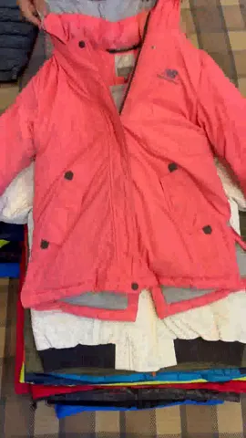 puffers polo adidas nike new balance reebok etc 38 pcs